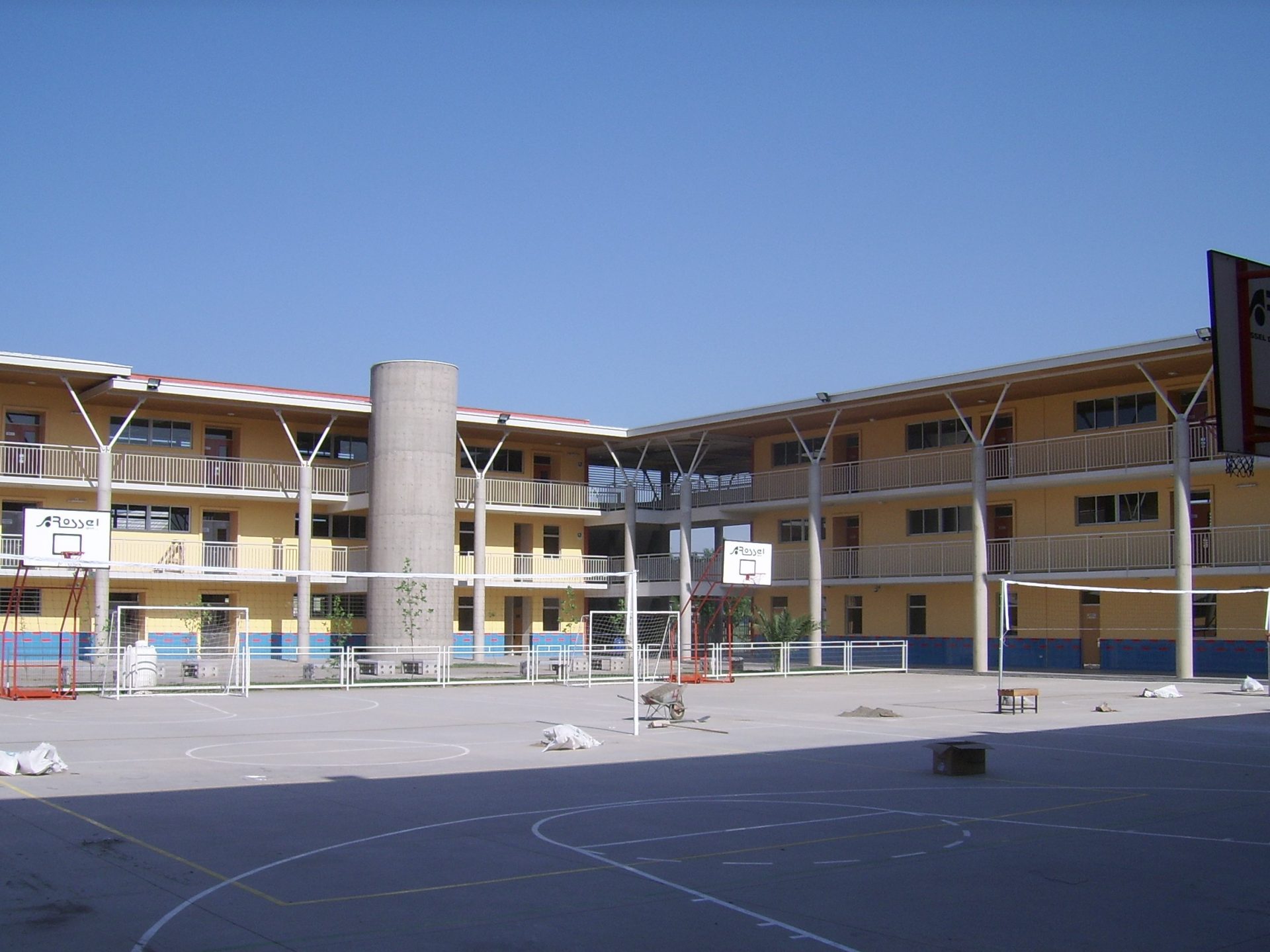 Liceo-Juanita-Fernandez-3